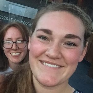 Meet your Posher, Natalie